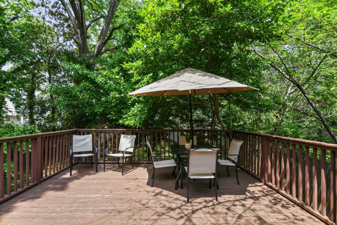 Sun Lit Bungalow With Good Vibes And Lots Of Wine - Designedbydom Atlanta Exterior photo